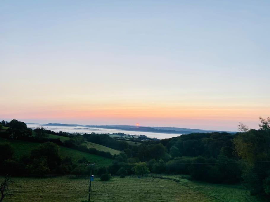 The Cider House Holiday Cottage Welsh Newton Common 외부 사진